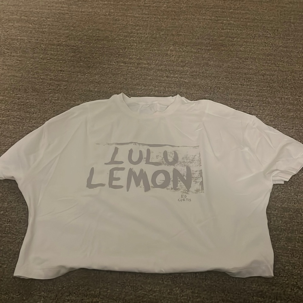 COPY - Lululemon top